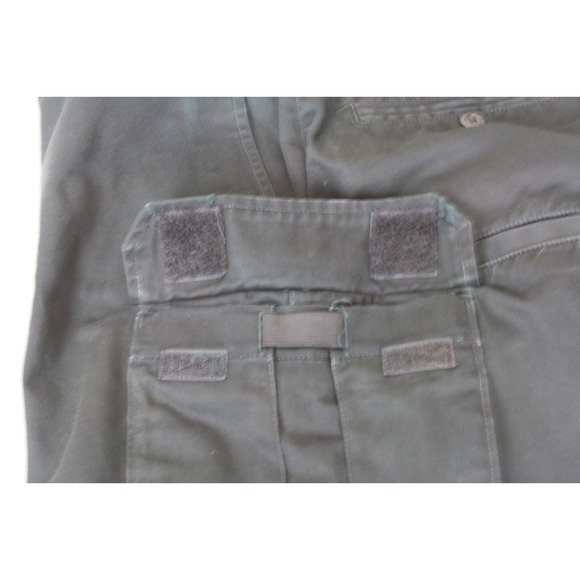 TACTICAL SERIES Mens Cargo Pants Black Cotton Poly Blend Stretched Waist 32X29 - Picture 8 of 8